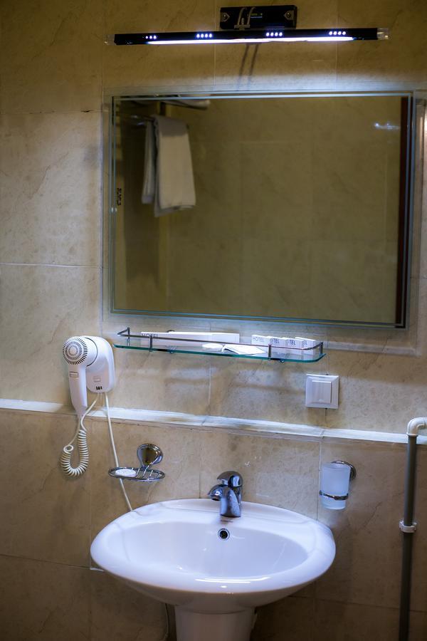 Hotel Edem كاراغاندي المظهر الخارجي الصورة