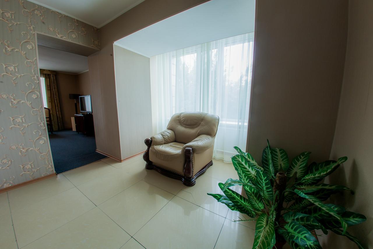 Hotel Edem كاراغاندي المظهر الخارجي الصورة