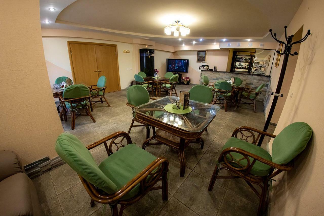 Hotel Edem كاراغاندي المظهر الخارجي الصورة