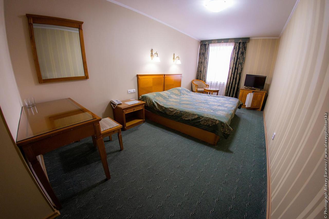 Hotel Edem كاراغاندي المظهر الخارجي الصورة